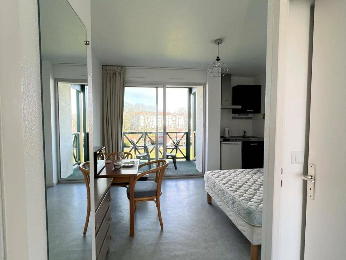 Studio Cambo-les-Bains, 1 pièce, 2 personnes - FR-1-495-96 Extérieur photo